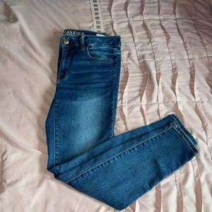 American Eagle Outfitters, Size 8, Dark blue